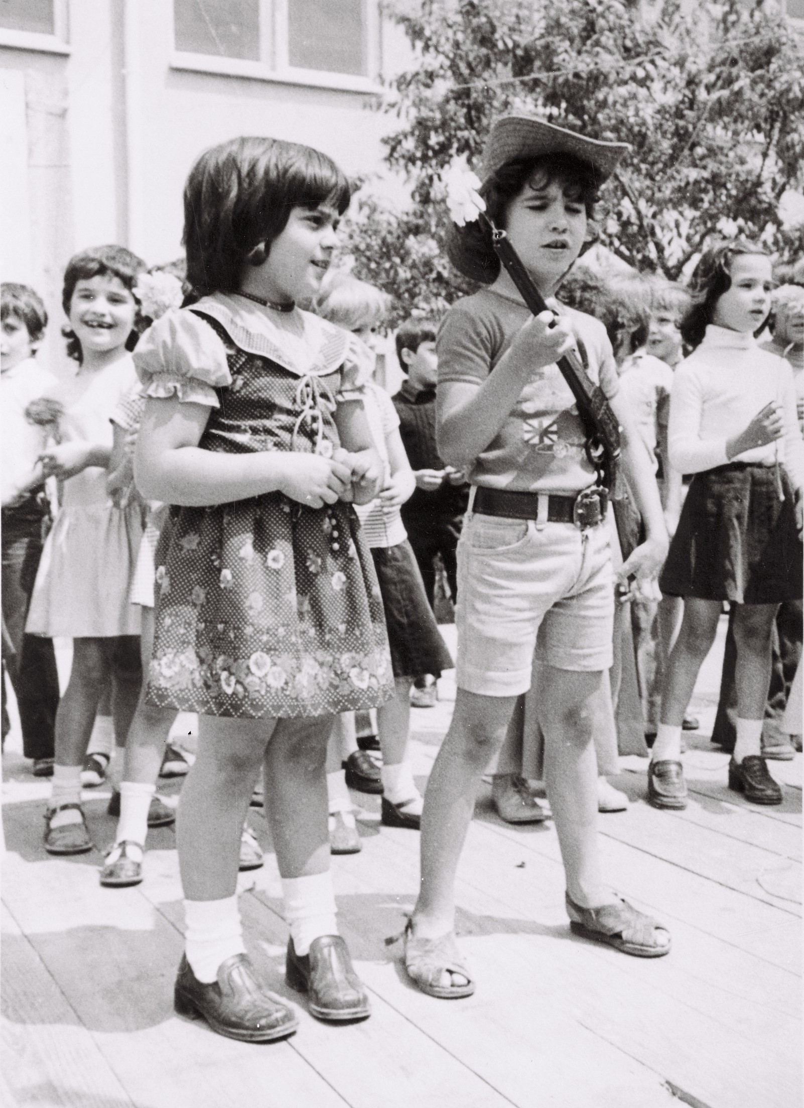 Paula Pinho na Escola da Lomba (Campanhã, Porto), Junho de 1974